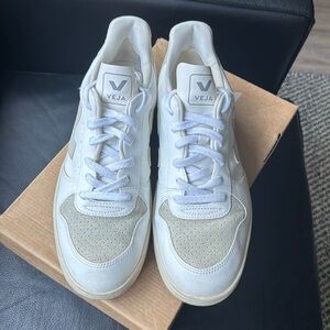 Veja V-10 Vegan Suede-Trimmed Faux - Men